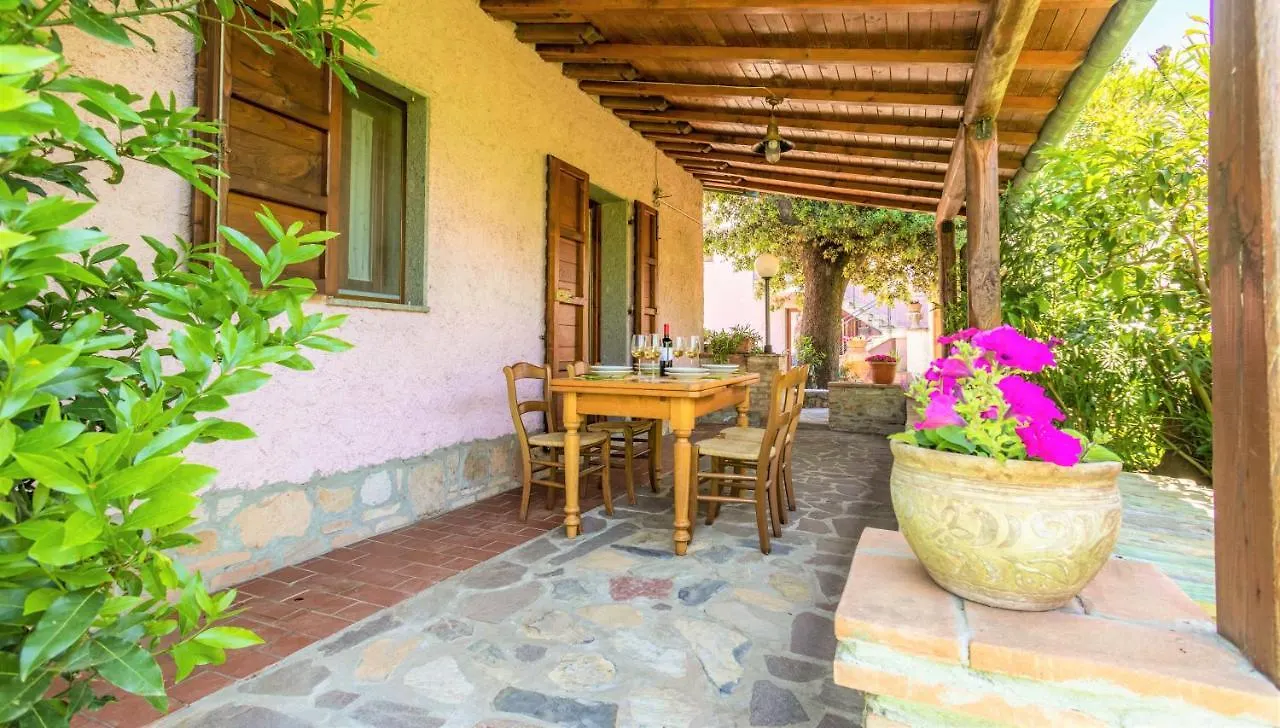 Hostly - Country House Donoratico - Only For Families Casa vacanze